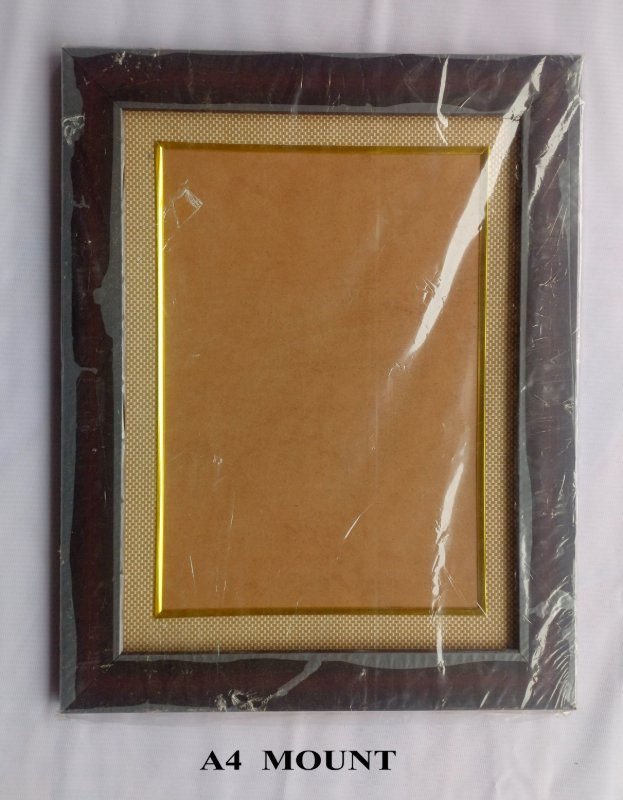 A4 MOUNT FRAME 1.5" CHANEL
